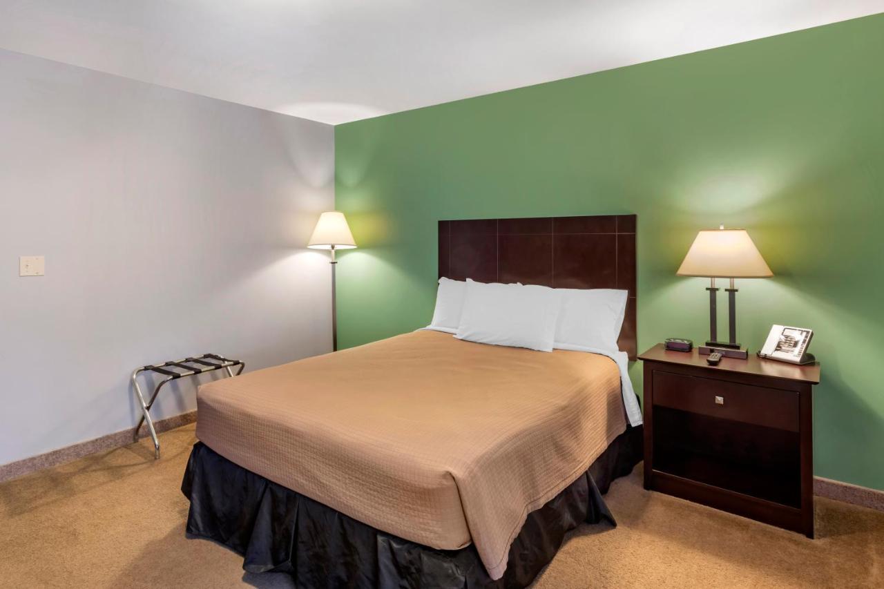 The Riverstone Inn Towanda Buitenkant foto